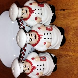 Bon Appetit CASA VERO Italian Fat Chef Salt And Pepper Shakers And Bowl